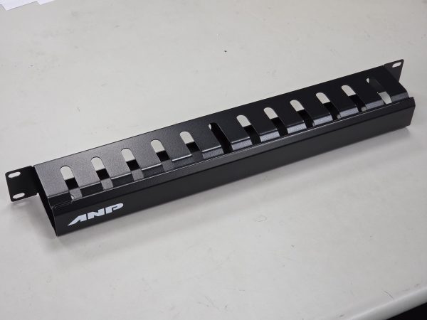 黑色線槽型理線架1U