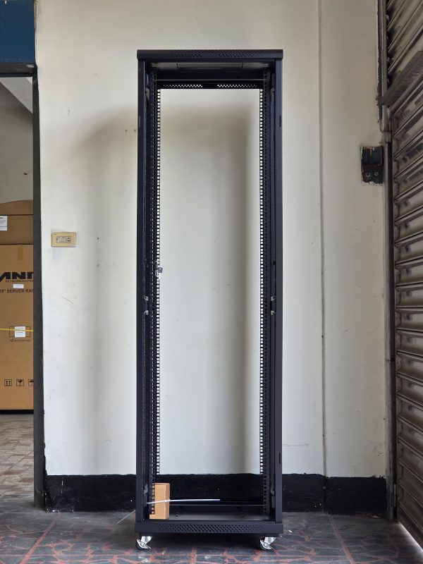 落地型框架組 600 600 42U 網路機櫃