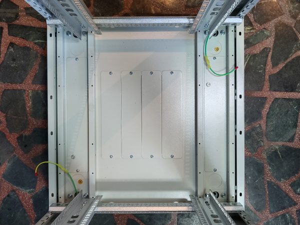 落地型框架組 600 600 42U 網路機櫃
