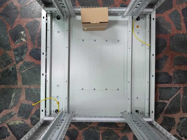 落地型框架組 600 600 32U 網路機櫃