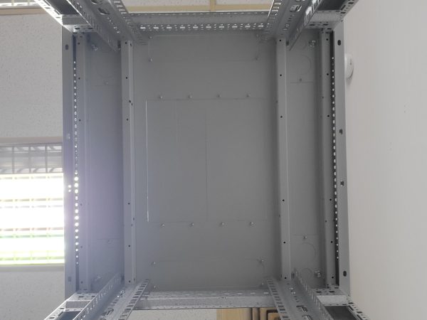 落地型框架組 600 600 32U 網路機櫃
